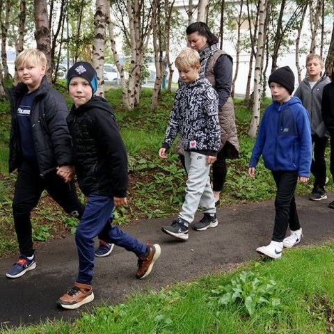 Verkefnið „Göngum í skólann“ var formlega sett í Brekkuskóla á Akureyri.